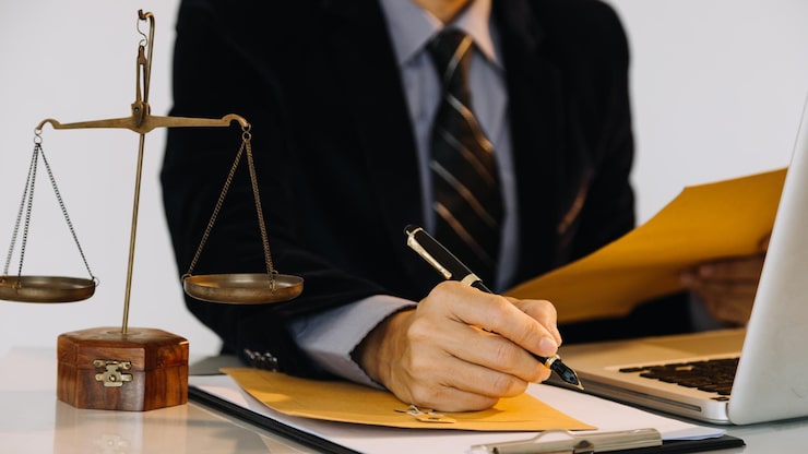 مهلت حضور در دادگاه بعد از ابلاغیه: بررسی کامل حقوقی و نکات کاربردی