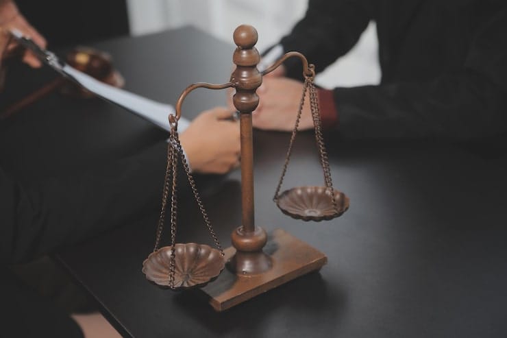 وظایف بهترین وکیل جلفا در قبال موکل