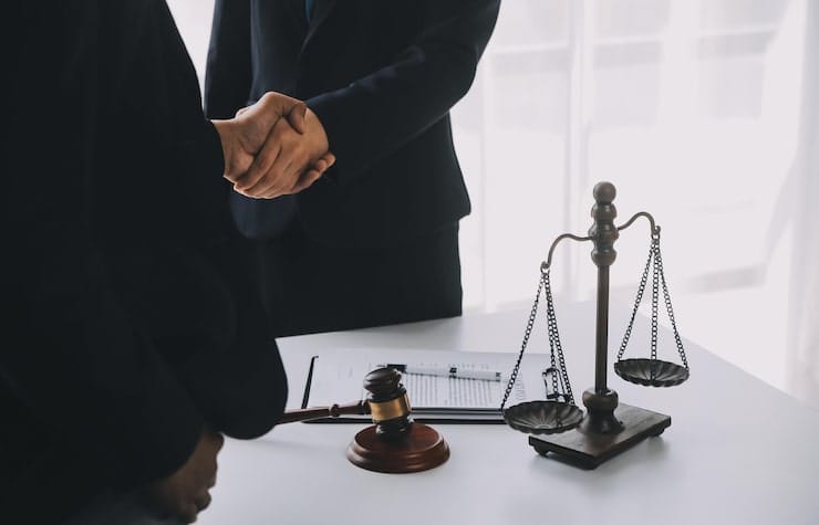 چطور در مشکین شهر بهترین وکیل را پیدا کنیم؟ راهنمای کامل انتخاب وکیل حقوقی