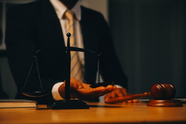 بهترین وکیل ملکی در لاهیجان کیست؟