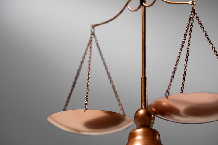 وکیل خبره طلاق در شهرکرد: همراهی مطمئن در مسیر حقوقی