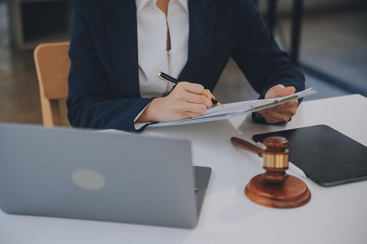 نکات عملی برای متهمان و خانوادهها