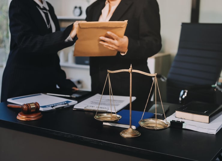 انتخاب بهترین وکیل در دماوند