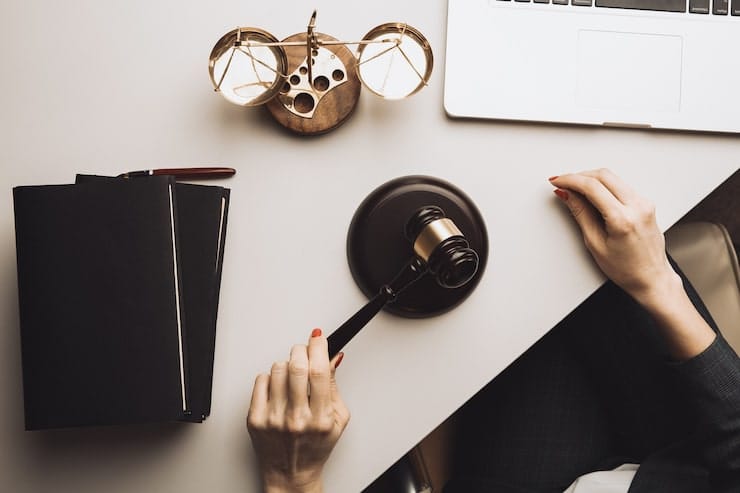 اهمیت حضور بهترین وکیل در شهر قدس