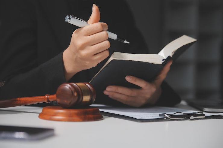 تأثیر تجربه در تغییر مسیر پرونده‌های پیچیده پیشوا