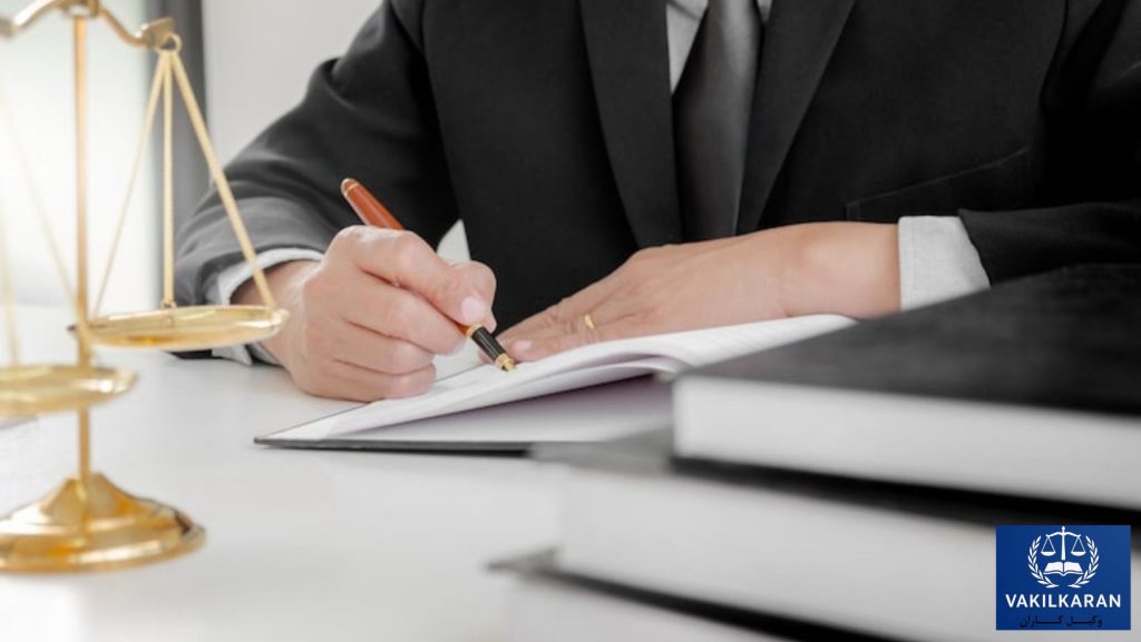 ویژگی‌های بهترین وکیل کرج چیست؟
