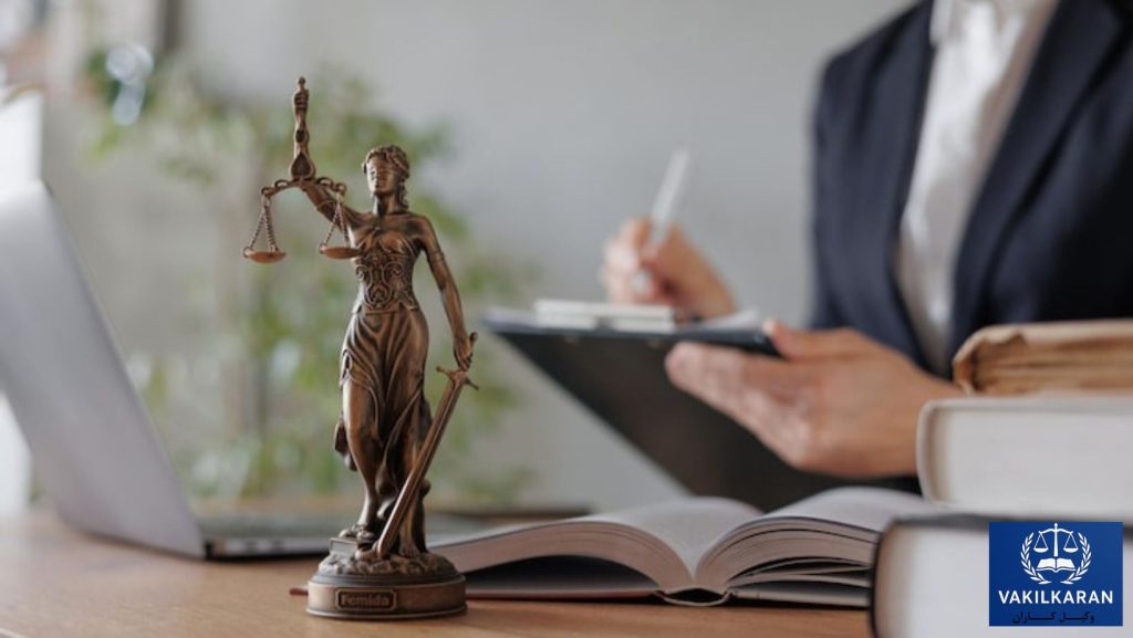 چه دلایلی باعث می‌شود به وکیل خانواده  در اراک مراجعه کنیم؟