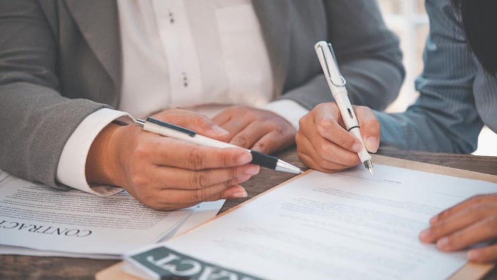 چرا به وکیل متخصص در شهربابک نیاز دارید؟